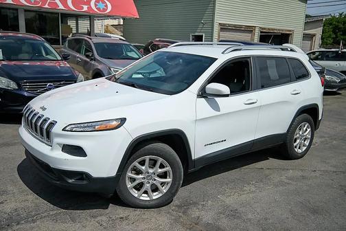 Bright White Clearcoat 2014 Jeep Cherokee Latitude