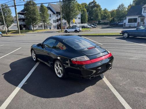 2002 Porsche 911 Carrera 4S