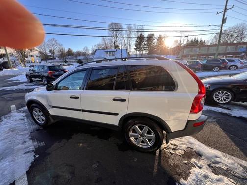 2005 Volvo XC90 2.5T