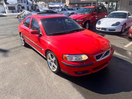 2004 Volvo S60 R