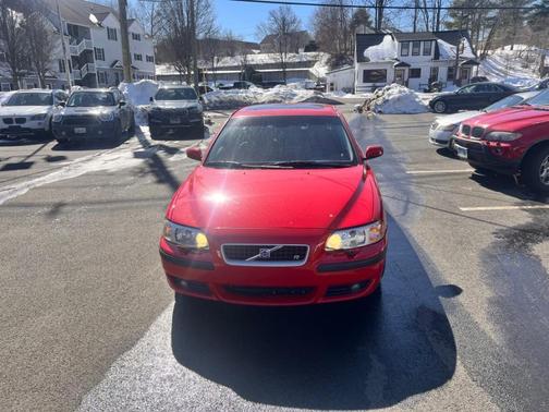 2004 Volvo S60 R