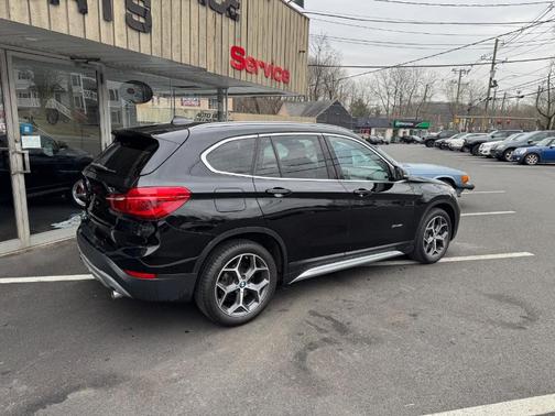 2018 BMW X1 xDrive28i