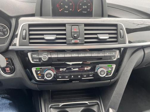 2018 BMW 330 i xDrive