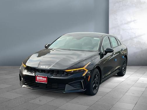 2026 Kia K5 LXS