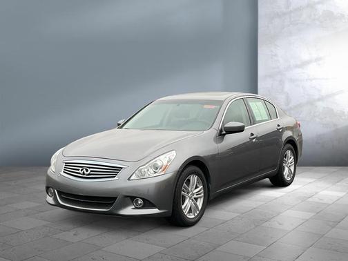 2013 INFINITI G37x Base