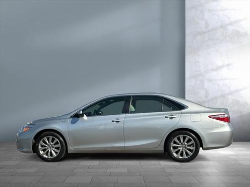 2016 Toyota Camry Hybrid Unknown