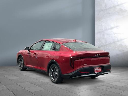 Currant Red 2026 Kia K4 LXS