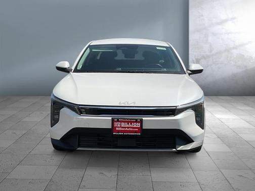 Snow White Pearl 2026 Kia K4 EX