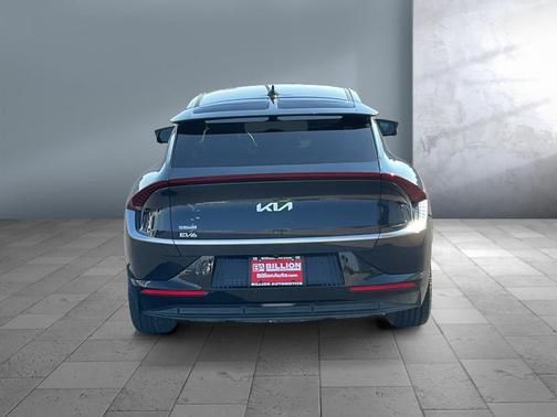 2022 Kia EV6 Wind