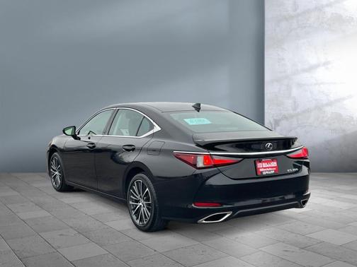 2024 Lexus ES 350 Base
