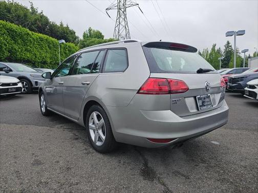 2016 Volkswagen Golf SportWagen TSI SEL 4-Door