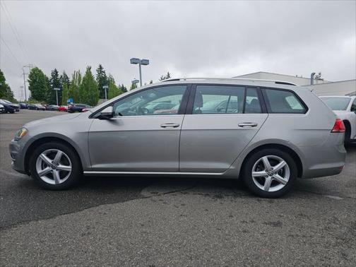 2016 Volkswagen Golf SportWagen TSI SEL 4-Door