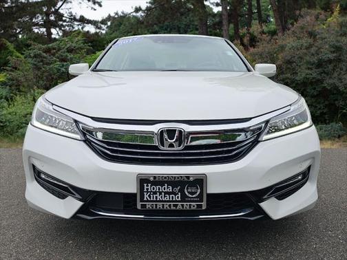 2017 Honda Accord Hybrid Touring