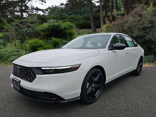 2025 Honda Accord Hybrid Base
