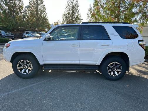 2022 Toyota 4Runner TRD Off Road Premium