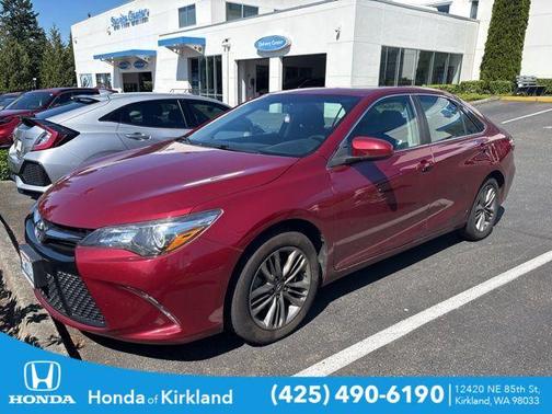 Ruby Flare Pearl 2017 Toyota Camry SE