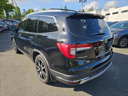 2019 Honda Pilot Touring 8-Passenger