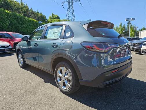 2025 Honda HR-V LX
