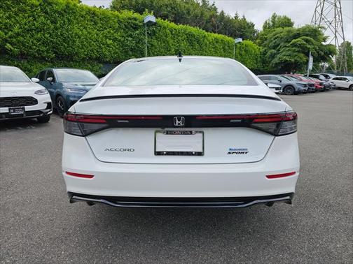 2025 Honda Accord Hybrid Base