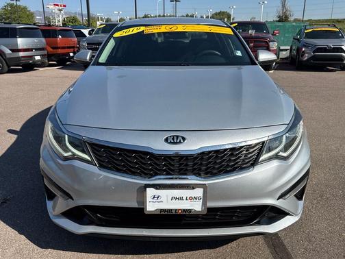 2019 Kia Optima LX