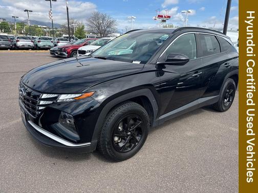 Black Pearl 2024 Hyundai TUCSON SEL