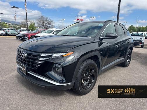 Black Pearl 2024 Hyundai TUCSON SEL