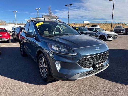 2020 Ford Escape Titanium