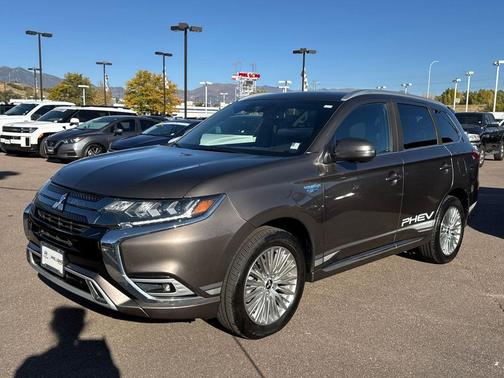 2019 Mitsubishi Outlander PHEV GT