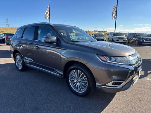 2019 Mitsubishi Outlander PHEV GT