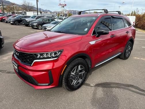 2022 Kia Sorento Hybrid S