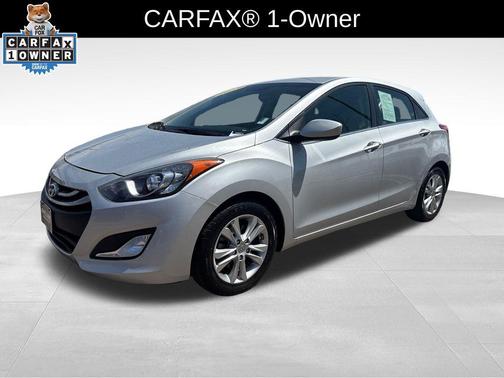 Shimmering Silver Metallic 2013 Hyundai Elantra GT Base