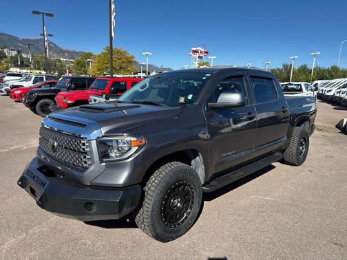 2018 Toyota Tundra SR5