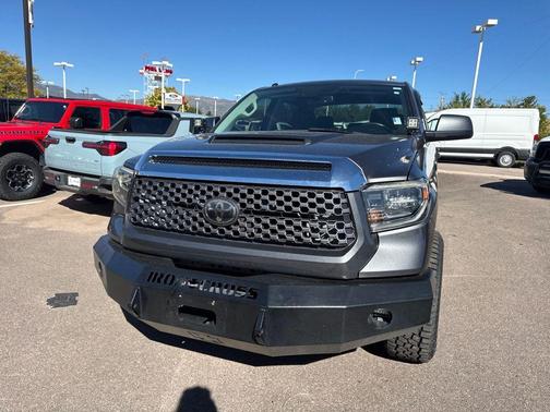 2018 Toyota Tundra SR5