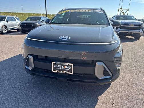 2024 Hyundai KONA SEL