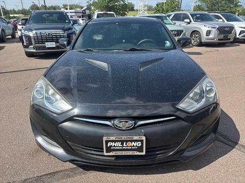 2013 Hyundai Genesis Coupe 2.0T Premium