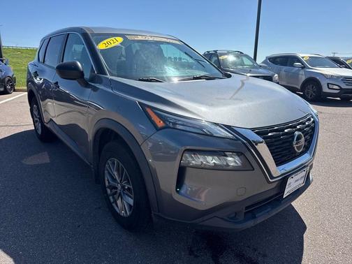 2021 Nissan Rogue S