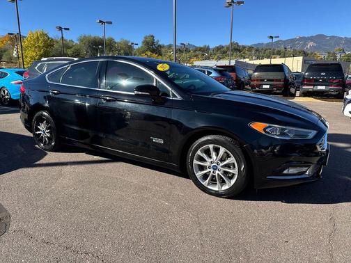 2017 Ford Fusion Energi SE Luxury