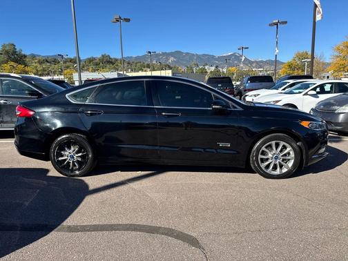 2017 Ford Fusion Energi SE Luxury