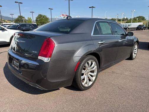 2020 Chrysler 300 Limited