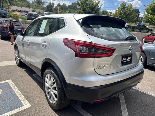 2021 Nissan Rogue Sport S