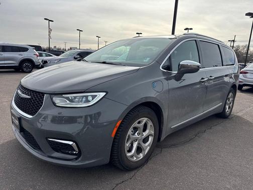 2021 Chrysler Pacifica Hybrid Limited