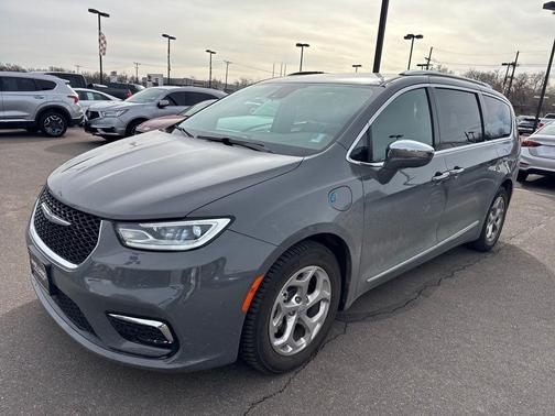 2021 Chrysler Pacifica Hybrid Limited