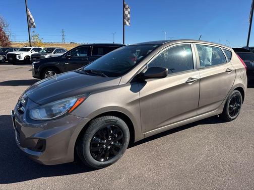 2012 Hyundai Accent GS