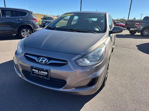 2012 Hyundai Accent GS
