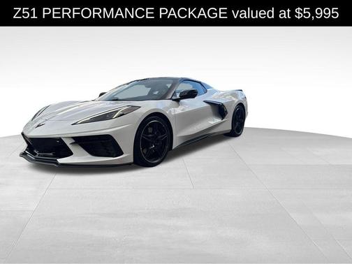Arctic White 2021 Chevrolet Corvette Stingray w/3LT