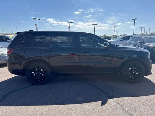 DB Black Crystal Clearcoat 2019 Dodge Durango R/T