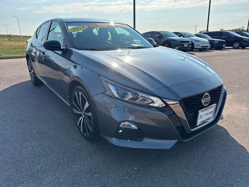 2019 Nissan Altima 2.5 SR
