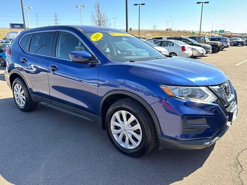 2019 Nissan Rogue S