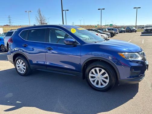 2019 Nissan Rogue S