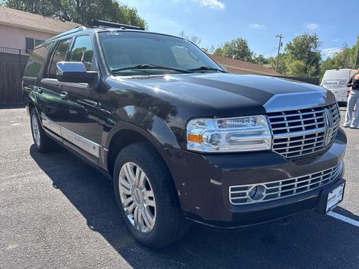 2013 Lincoln Navigator L
